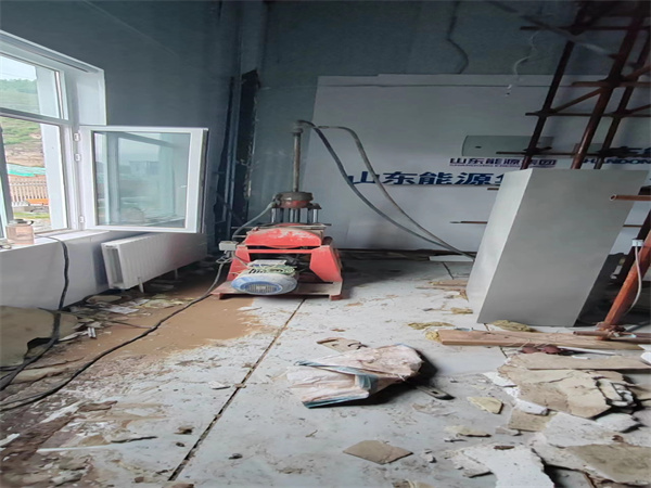 延津地基基础下沉墙体裂缝加固注浆顶升施工